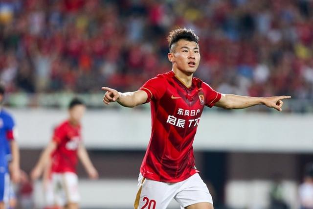 于汉超伤愈回归球场限制训练量望赶上足协杯