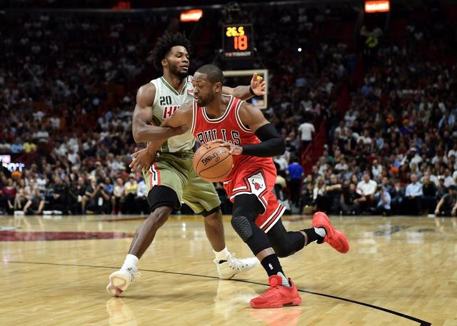 韦德13分白边砍20+20公牛结束对热火四连败