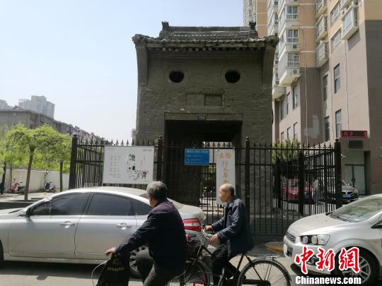 图为西安“囧”字门楼。 张枭 摄
